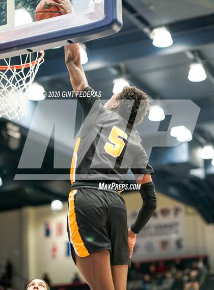 Thumbnail 3 in Dublin vs. Bishop O'Dowd (CIF NCS Open Division Final) photogallery.
