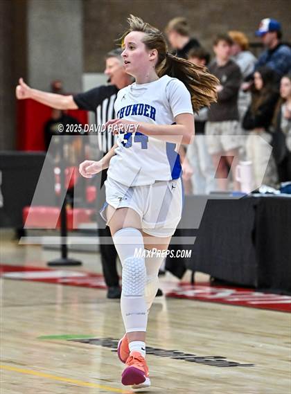 Thumbnail 1 in Salida vs Denver Christian (CHSAA 3A Great 8) photogallery.
