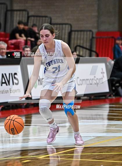 Thumbnail 3 in Salida vs Denver Christian (CHSAA 3A Great 8) photogallery.