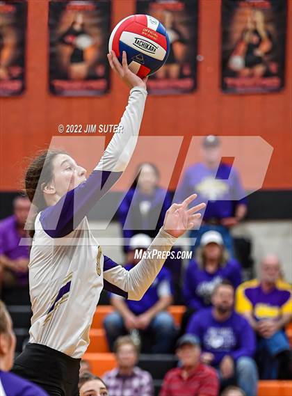 Thumbnail 3 in Shiner vs. Thrall (UIL 2A Region 4 Area Playoff) photogallery.