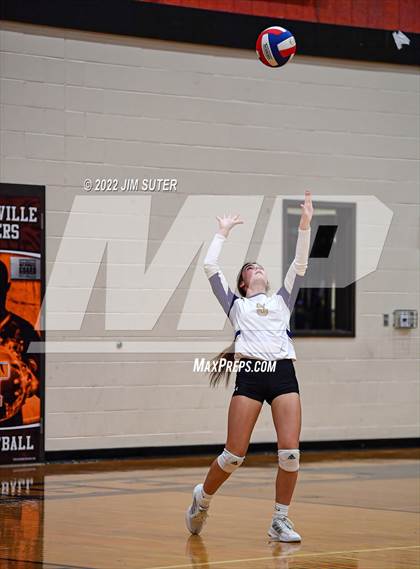 Thumbnail 2 in Shiner vs. Thrall (UIL 2A Region 4 Area Playoff) photogallery.