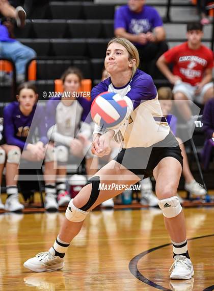 Thumbnail 1 in Shiner vs. Thrall (UIL 2A Region 4 Area Playoff) photogallery.