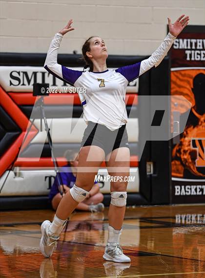 Thumbnail 2 in Shiner vs. Thrall (UIL 2A Region 4 Area Playoff) photogallery.