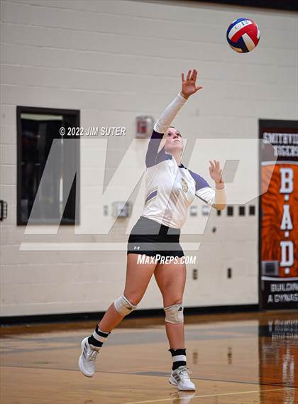Thumbnail 3 in Shiner vs. Thrall (UIL 2A Region 4 Area Playoff) photogallery.
