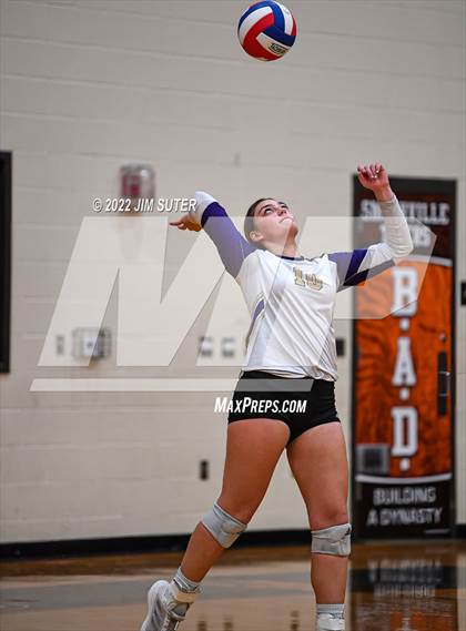 Thumbnail 1 in Shiner vs. Thrall (UIL 2A Region 4 Area Playoff) photogallery.