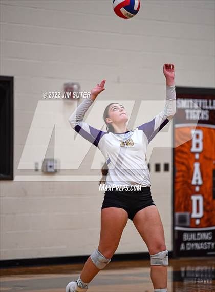 Thumbnail 3 in Shiner vs. Thrall (UIL 2A Region 4 Area Playoff) photogallery.