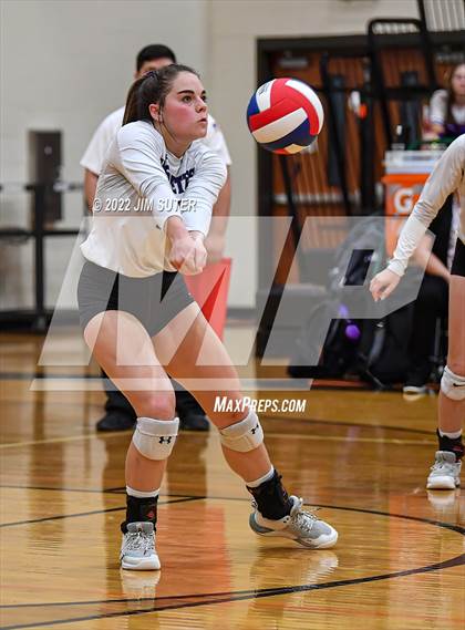 Thumbnail 2 in Shiner vs. Thrall (UIL 2A Region 4 Area Playoff) photogallery.