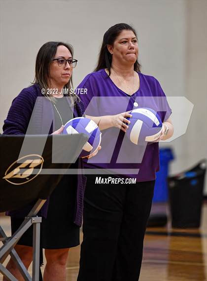 Thumbnail 2 in Shiner vs. Thrall (UIL 2A Region 4 Area Playoff) photogallery.
