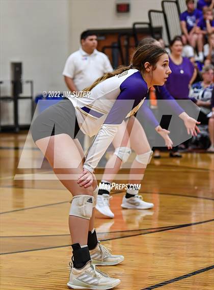Thumbnail 1 in Shiner vs. Thrall (UIL 2A Region 4 Area Playoff) photogallery.
