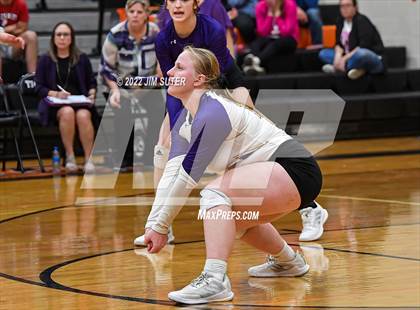 Thumbnail 2 in Shiner vs. Thrall (UIL 2A Region 4 Area Playoff) photogallery.