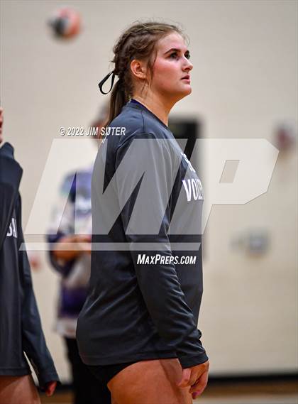Thumbnail 1 in Shiner vs. Thrall (UIL 2A Region 4 Area Playoff) photogallery.