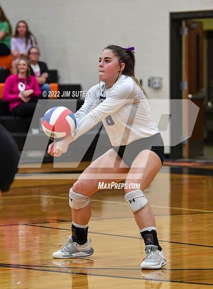 Thumbnail 2 in Shiner vs. Thrall (UIL 2A Region 4 Area Playoff) photogallery.