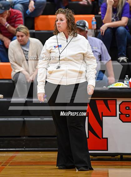 Thumbnail 1 in Shiner vs. Thrall (UIL 2A Region 4 Area Playoff) photogallery.