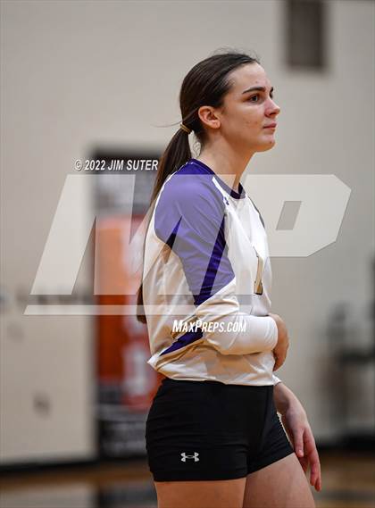 Thumbnail 1 in Shiner vs. Thrall (UIL 2A Region 4 Area Playoff) photogallery.