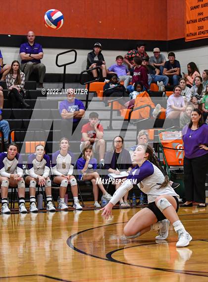 Thumbnail 2 in Shiner vs. Thrall (UIL 2A Region 4 Area Playoff) photogallery.