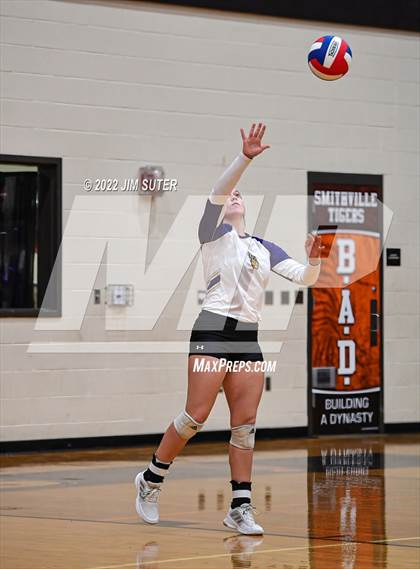 Thumbnail 3 in Shiner vs. Thrall (UIL 2A Region 4 Area Playoff) photogallery.