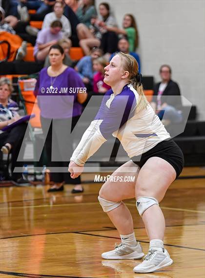 Thumbnail 2 in Shiner vs. Thrall (UIL 2A Region 4 Area Playoff) photogallery.