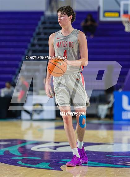 Thumbnail 1 in Edgewater vs. Mater Dei (City of Palms Classic) photogallery.