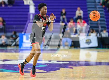 Thumbnail 3 in Edgewater vs. Mater Dei (City of Palms Classic) photogallery.
