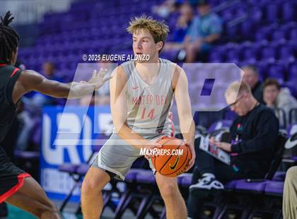 Thumbnail 3 in Edgewater vs. Mater Dei (City of Palms Classic) photogallery.