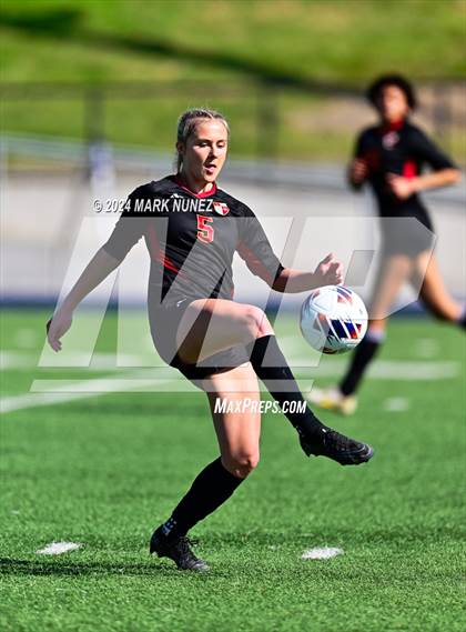 Thumbnail 1 in St. Francis vs. Granite Bay (CIF SJS Division 2 Final) photogallery.