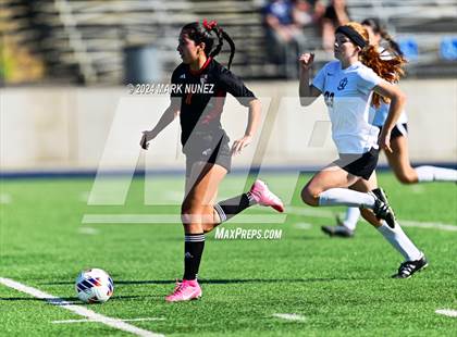 Thumbnail 2 in St. Francis vs. Granite Bay (CIF SJS Division 2 Final) photogallery.