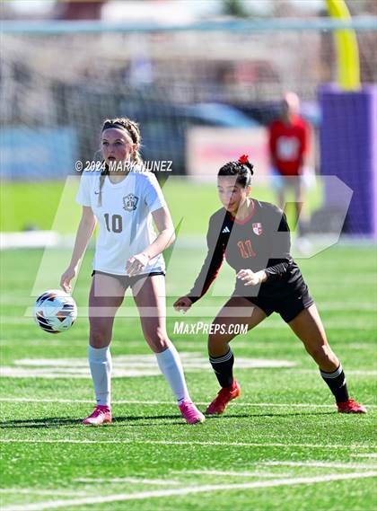 Thumbnail 2 in St. Francis vs. Granite Bay (CIF SJS Division 2 Final) photogallery.