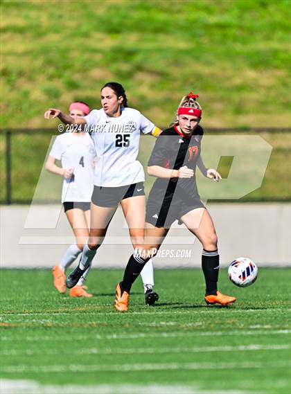 Thumbnail 2 in St. Francis vs. Granite Bay (CIF SJS Division 2 Final) photogallery.