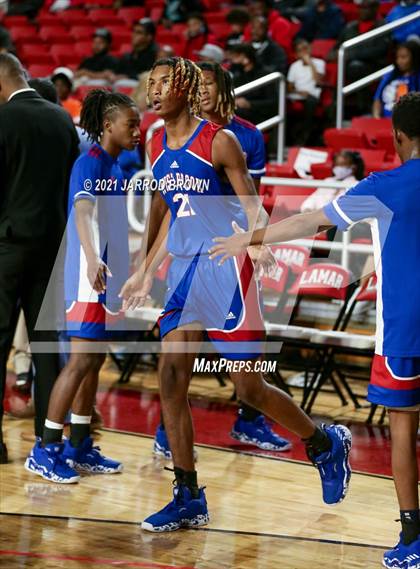 Thumbnail 3 in Beaumont United vs. West Brook photogallery.