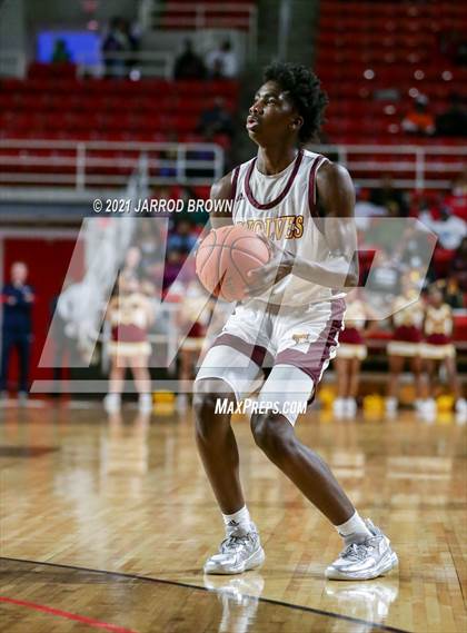Thumbnail 1 in Beaumont United vs. West Brook photogallery.