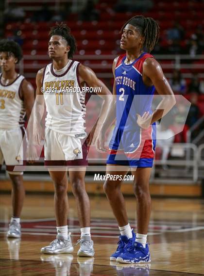 Thumbnail 1 in Beaumont United vs. West Brook photogallery.