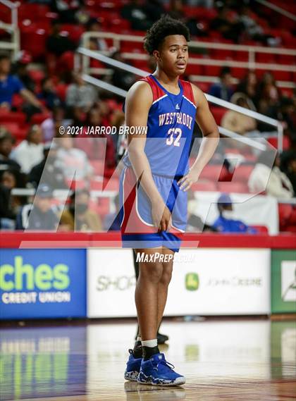 Thumbnail 3 in Beaumont United vs. West Brook photogallery.