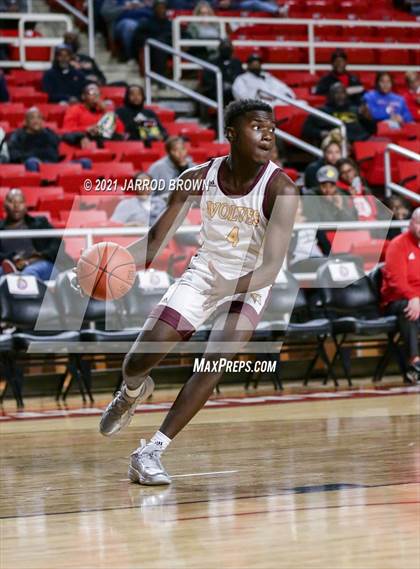 Thumbnail 1 in Beaumont United vs. West Brook photogallery.