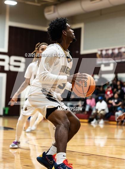 Thumbnail 3 in Academy of Richmond County vs. Evans photogallery.