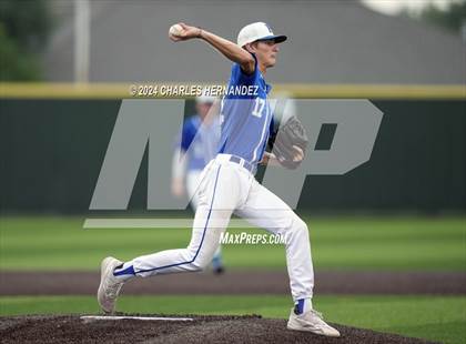 Thumbnail 2 in Friendswood vs. Lake Creek (UIL Baseball 5A Region III Semifinal) photogallery.