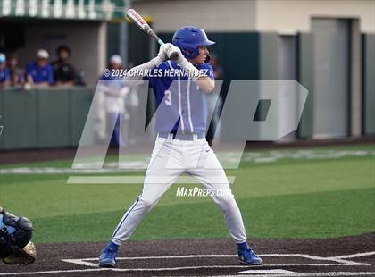 Thumbnail 3 in Friendswood vs. Lake Creek (UIL Baseball 5A Region III Semifinal) photogallery.