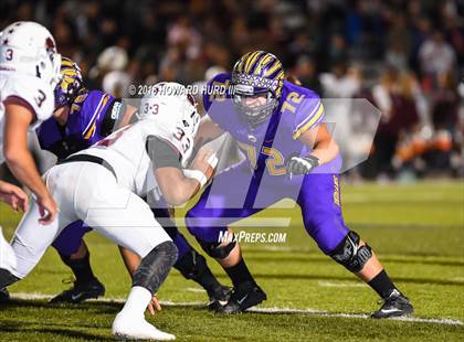 Thumbnail 2 in Sanger vs. Brownwood (UIL 4A Bi-District) photogallery.