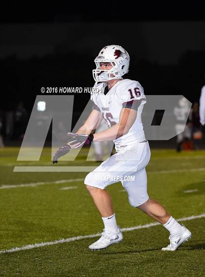 Thumbnail 2 in Sanger vs. Brownwood (UIL 4A Bi-District) photogallery.
