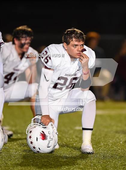 Thumbnail 3 in Sanger vs. Brownwood (UIL 4A Bi-District) photogallery.