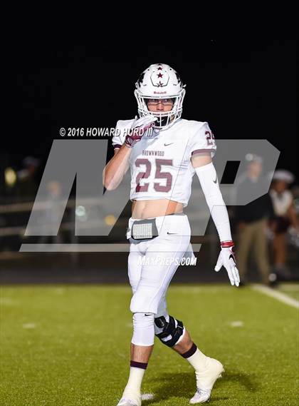 Thumbnail 1 in Sanger vs. Brownwood (UIL 4A Bi-District) photogallery.