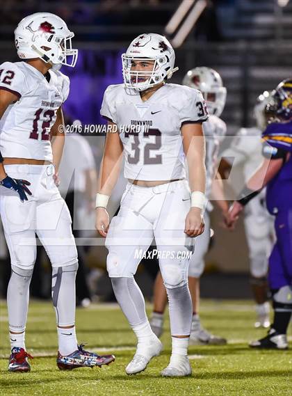 Thumbnail 2 in Sanger vs. Brownwood (UIL 4A Bi-District) photogallery.