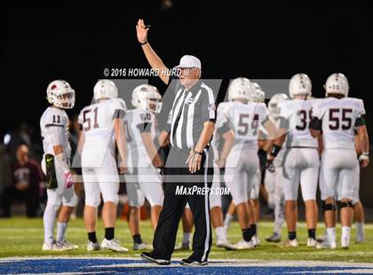 Thumbnail 3 in Sanger vs. Brownwood (UIL 4A Bi-District) photogallery.