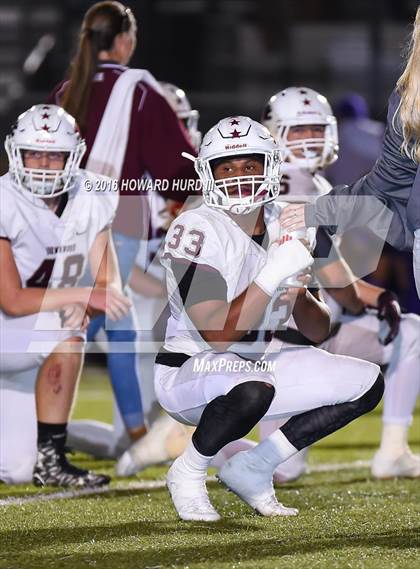 Thumbnail 3 in Sanger vs. Brownwood (UIL 4A Bi-District) photogallery.