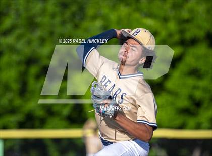 Thumbnail 3 in Chrisman @ Truman photogallery.