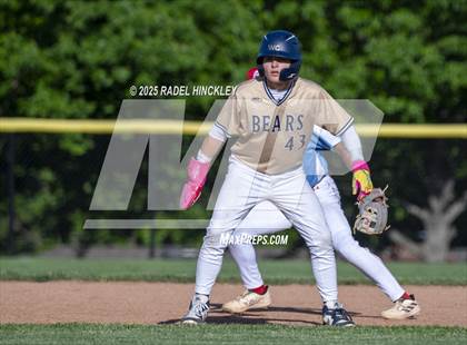 Thumbnail 2 in Chrisman @ Truman photogallery.