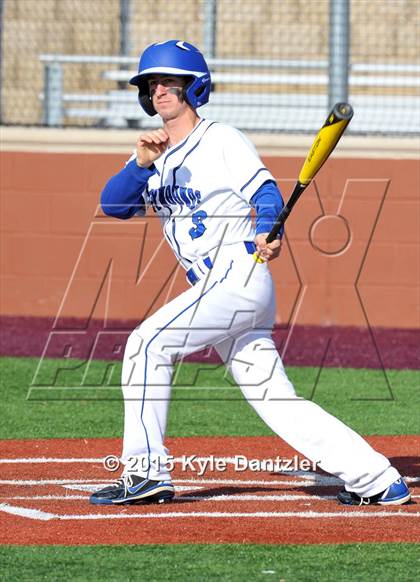 Thumbnail 1 in Decatur vs Peaster (Bowie Invitational) photogallery.