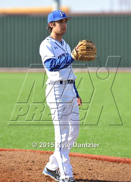Thumbnail 3 in Decatur vs Peaster (Bowie Invitational) photogallery.