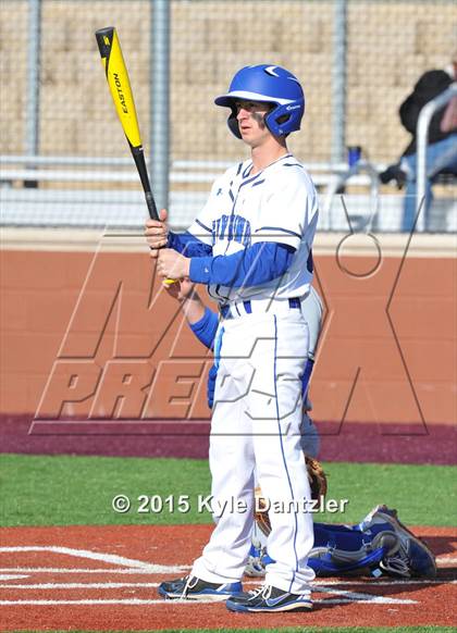 Thumbnail 2 in Decatur vs Peaster (Bowie Invitational) photogallery.