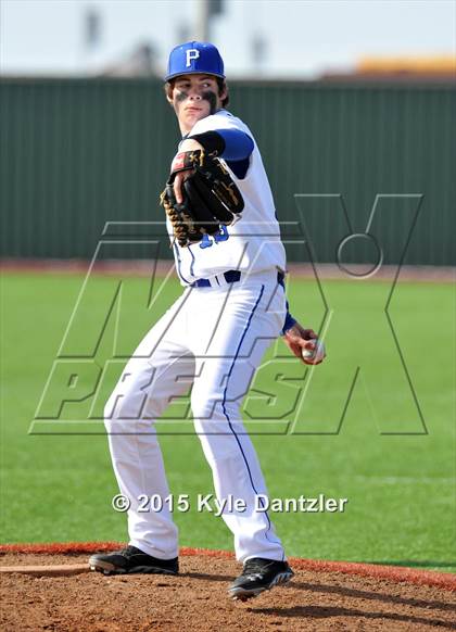 Thumbnail 2 in Decatur vs Peaster (Bowie Invitational) photogallery.