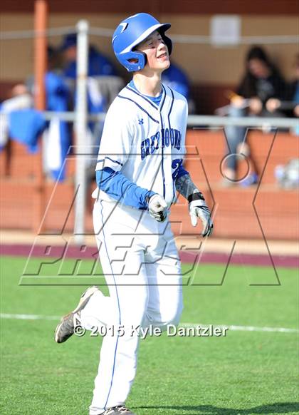 Thumbnail 2 in Decatur vs Peaster (Bowie Invitational) photogallery.